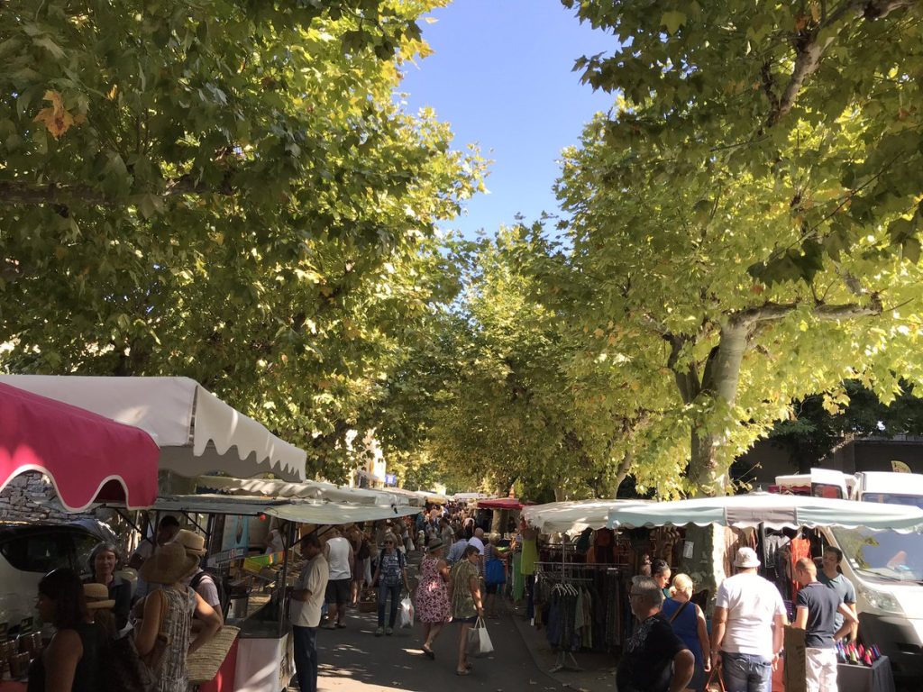 camping du vignal activités en sud ardeche marché lablachere familial glamping joyeuse rosieres ribes planzolles payzac chalet piscine locatif ombre repos détente farniente