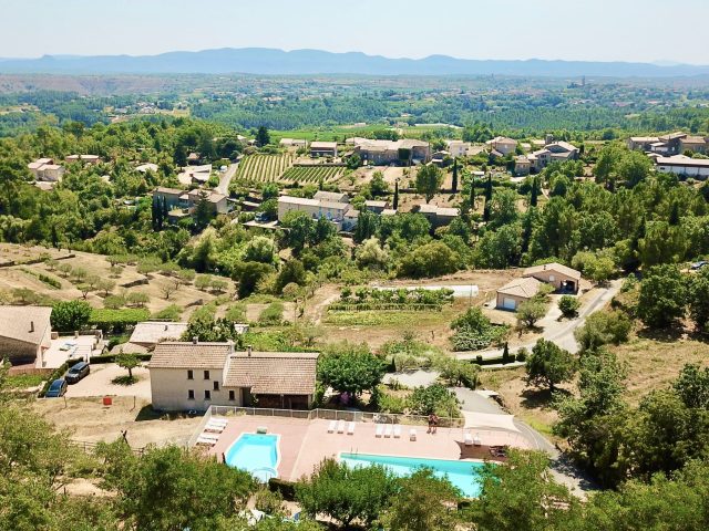 camping du vignal Ardeche plein sud joyeuse rosieres lablachere ribes planzolle payzac détente famille nature repos chalet location piscine